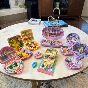 Bluebird 80s & 90s Polly Pocket Lot